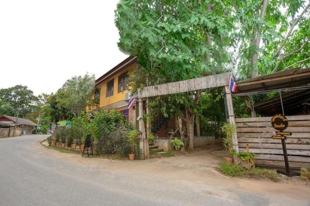 Oyo 1155 Bikers House And Enduro Tours Chiang Mai Ξενοδοχείο Εξωτερικό φωτογραφία